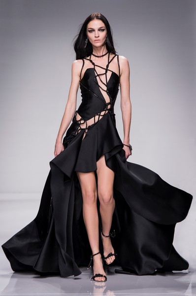 Atelier Versace Spring Summer 2016 Collection at PFW